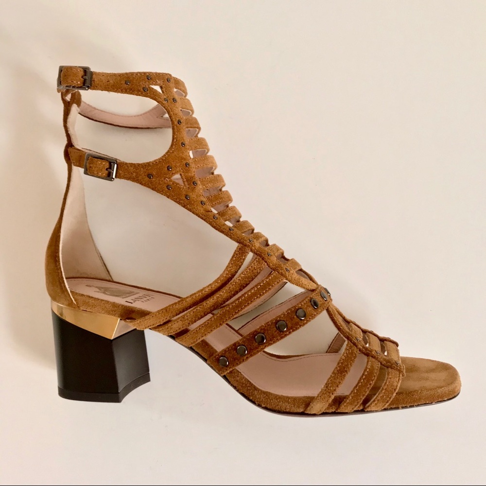 NWT RARE COLLECTOR’S LTD LEGENDARY ELBER ALBAZ RUNWAY GLADIATOR